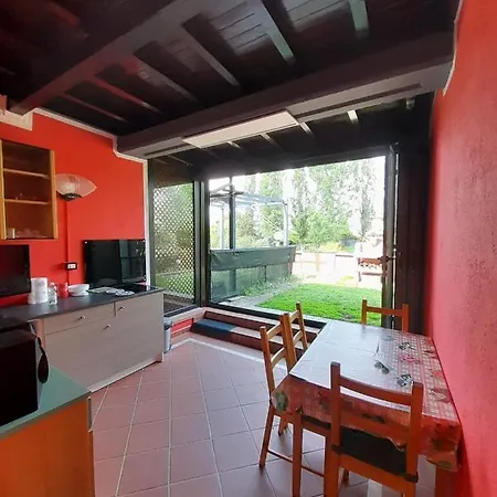 La Ninfea Di Roberto Apartment Desenzano del Garda