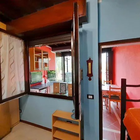 Apartment La Ninfea Di Roberto Desenzano del Garda
